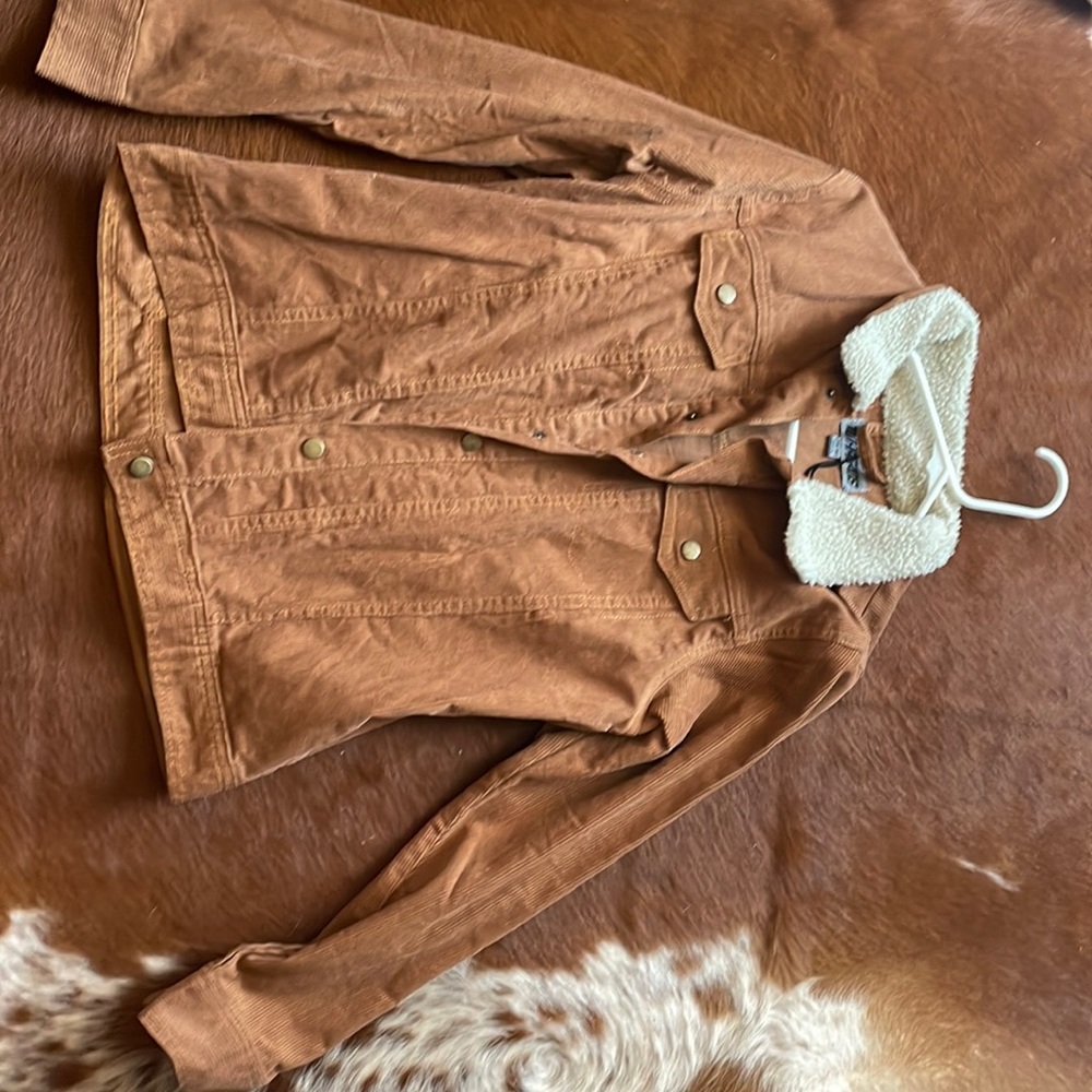 NWT kids large jacket fits as a womens small